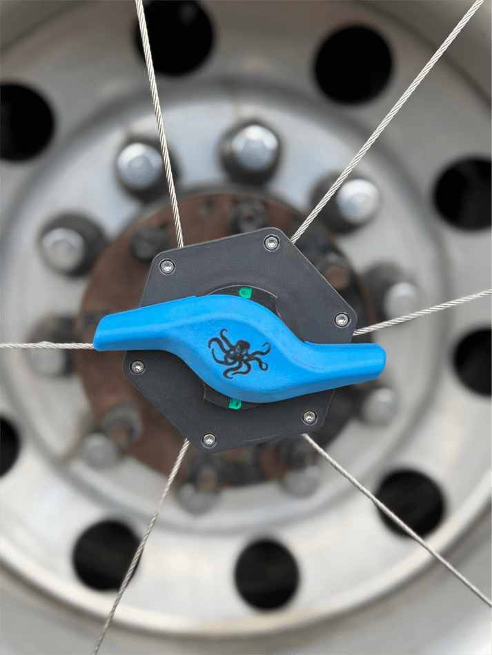 The Kranken on metallic wheel hub