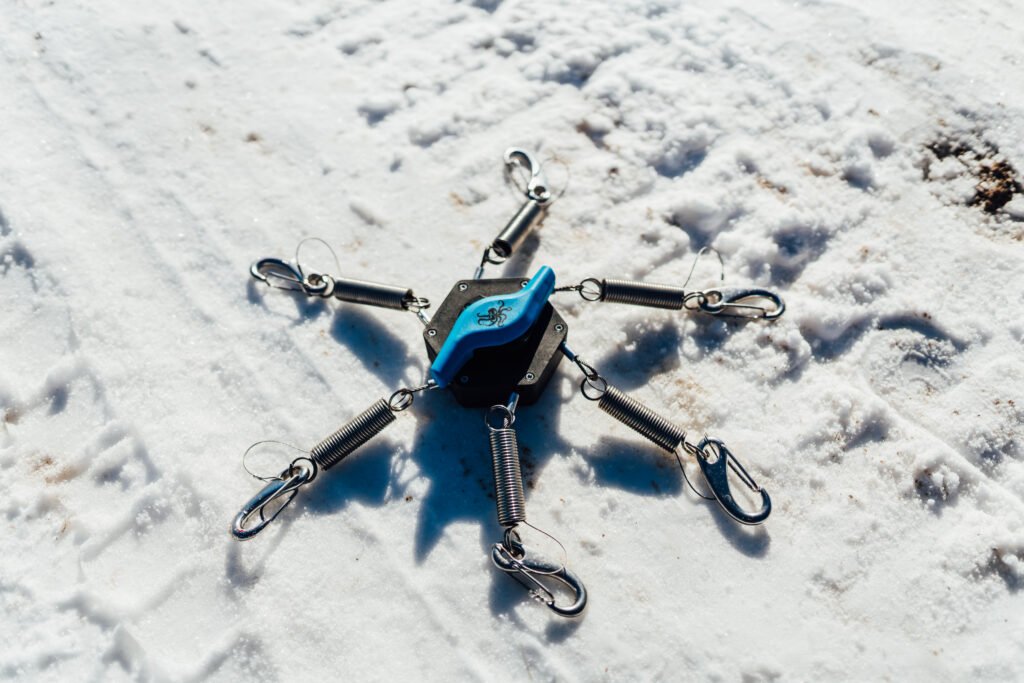 The Kranken XL snow tire chain tensioner