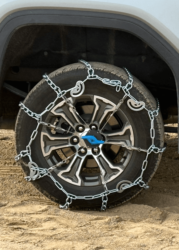 Snow Tire with snow chain tensioner installed by Kranken